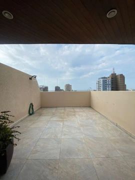 Apartamento 4 dormitórios para alugar Centro Rio Grande/RS