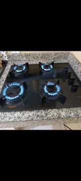 Fogão Cooktop 4 Bocas com pedra incluso.