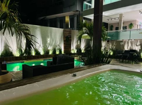 Excelente casa com quatro suítes em um condomínio de mansões no Rio da Prata/CG