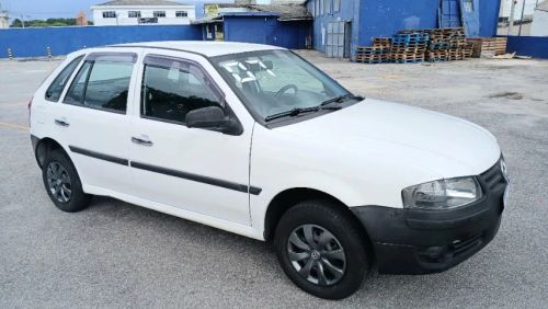 VW / Gol G4 1.0 Flex Trend 4 portas 2007 - R$ 18.800,00