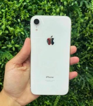 iPhone XR 64gb