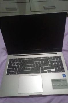 Samsung Book E20