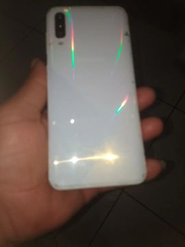 Vendo a 30 Samsung 64 gb 