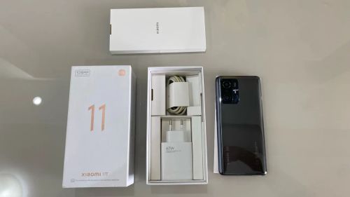 Xiaomi 11T - 128GB/8GB RAM - Perfeito estado + acessórios originais