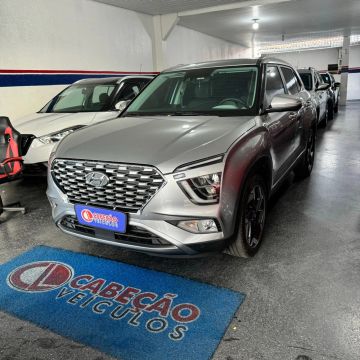 Creta 2023 Ultimate com teto solar panorâmico 