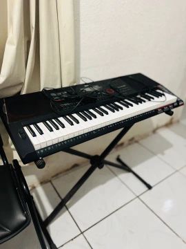 Teclado Casio CT-X3000 + Pedestal (não aceito troca)