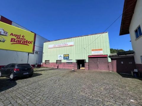 GALPÃO no FLORESTA com 0 quartos para LOCAÇÃO, 185 m²