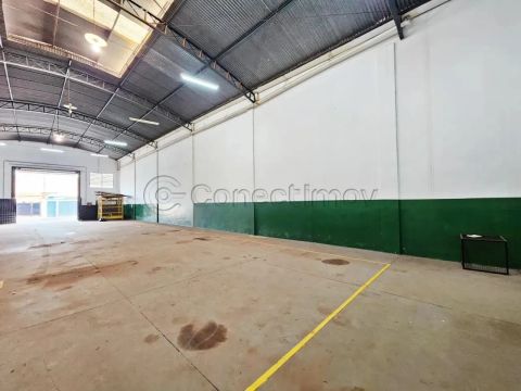 Excelente Localização - Encontre Seu Novo Galpão Comercial com a Imobiliária Conectimov.