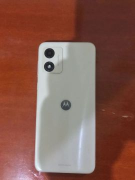 Motorola Moto e13 5G (2022) - Branco