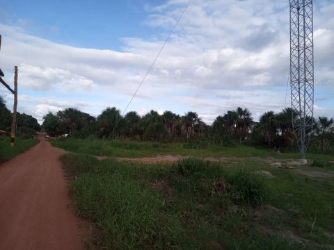 Casa em Condomínio Fechado com Área Verde