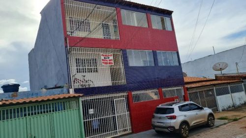 Aluga-Quites de 1 Quartos na 16 da Expansão do Setor O em Ceilândia Norte DF