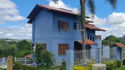 Casa em Condomínio à venda, 3 quartos, 1 suíte, 3 vagas, Condomínio Cantegril - Viamão/RS