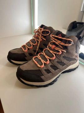 Bota Columbia feminina marrom claro 