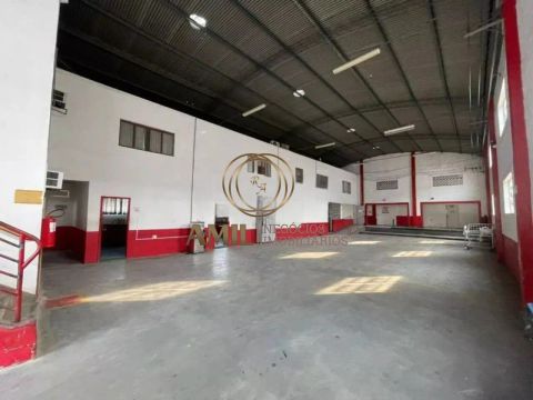 LK RA Amil Aluga Galpão no Chácaras Reunidas - 4.500 m² terreno - 1.500 m² área construída