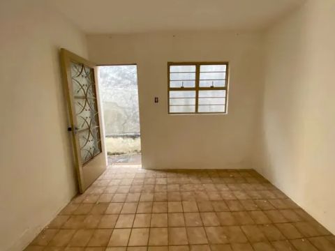 Casa para venda possui 68 metros quadrados com 3 quartos em Engomadeira - Salvador - Bahia