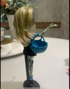 Boneca monster high frankie Stein '