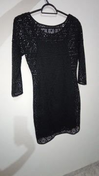 Vestido preto de renda