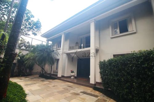 Casa Comercial e Residencial - Jardim Europa - 4 Dormitórios - 500m².
