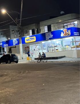 Vendo Pet Shop com banho e tosa