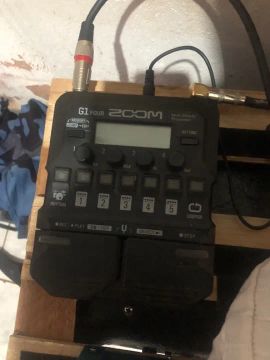 Vendo pedais e pedaleira de guitarra 