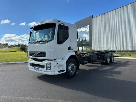 Volvo VM 260 ano 2011 no chassi documento carroceria aberta - filé n 1620 24250 23220 2428