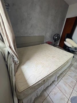 Cama box de casal queen - ótimo estado