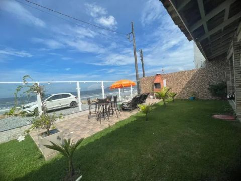 A.Moura Gestor Imobiliário-Vende Casa na Beira Mar em Itapoá Santa Catarina com 5/4