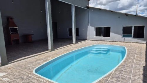 Casa reformada no Raimundo Melo