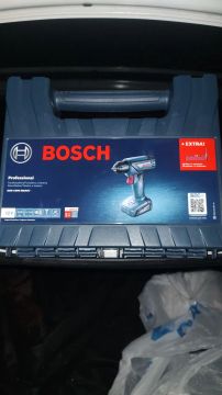 Parafusadeira/Furadeira Bosch GSR SMART 12V NOVA NUNCA USADA