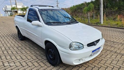 CHEVROLET - CORSA PICK-UP - 1.6 MPFI GL CS PICK-UP 8V 2P MANUAL - 2000 -  26.990,00 - 2056014