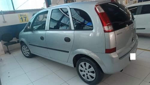 Meriva Joy 1.8 - 2006 - baixa km - ótimo estado