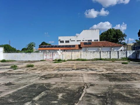 Terreno Comercial para aluguel no Centro