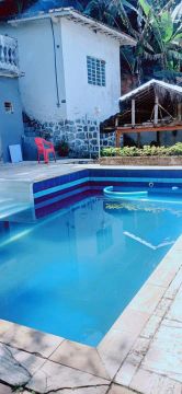 Casa Maravilhos para Temporada com Piscin