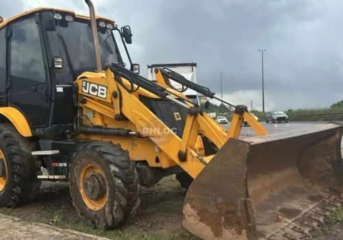 JCB 4CX - Usado em ótimo estado