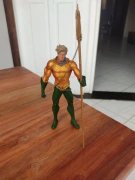 Boneco Aquaman - Figura de Ação