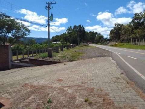 terreno de frente para RS 235  1078m² com 28,83m de frente, Linha Brasil  Nova Petrópolis 