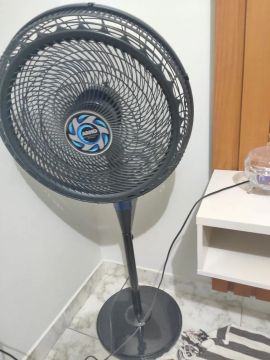 Ventilador Arno Xtreme Force Breeze Coluna 50cm  220V 