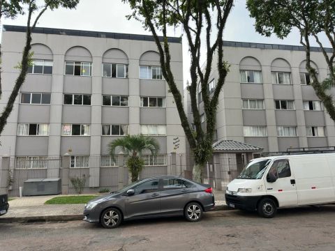 Apartamento à venda no bairro Portão 
