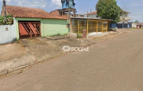 Casa ampla disponível para locação próximo da Av. Amazonas. R: Vespaziano Ramos, B: Agenor