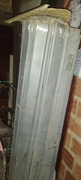 Porta de aço para área externa