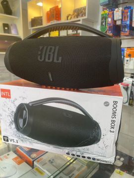 Caixa de Som JBL Booms Box Nova 33cm