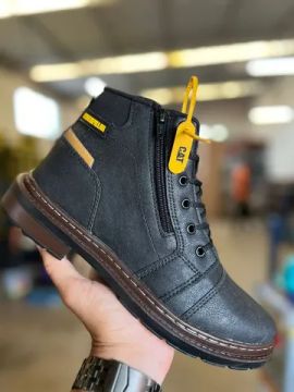 Bota CAT a pronta entrega 