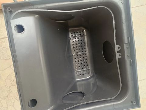 Caixa de passagem para instalação elétrica