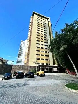 APARTAMENTO COND. RESIDENCIAL ALMÉRIO DE PAIVA - 3/4 - 170m² - PETRÓPOLIS