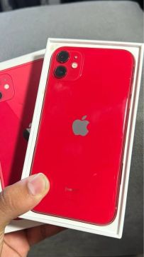 Vendo iPhone 11 64GB Vermelho - impecável!