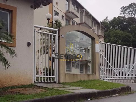 Apartamento à venda no bairro Rio do Ouro - Niterói/RJ