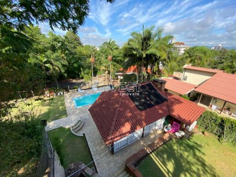 CASA COM 04 DORMITÓRIOS TERRENO 1.500M2 NO BAIRRO HIGIENÓPOLIS EM SANTA CRUZ DO