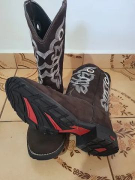 Botas masculina
