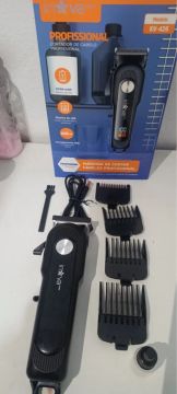 Máquina de Cortar Cabelo Profissional Inva KV-426