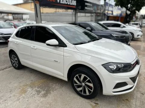 VW - Polo 1.0 Flex 2020 192.000 KM  R$ 63.000,00